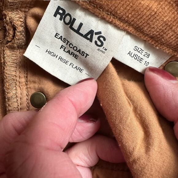 Rolla's NWT Eastcoast Flare High Rise Corduroy Pants Size: 28 Color: Tan - Picture 11 of 12
